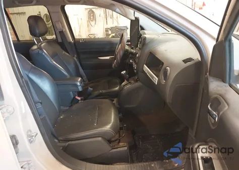 2017 Jeep Compass Latitude 4X4 из США, поврежденный, VIN 1C4NJDEB7HD191425